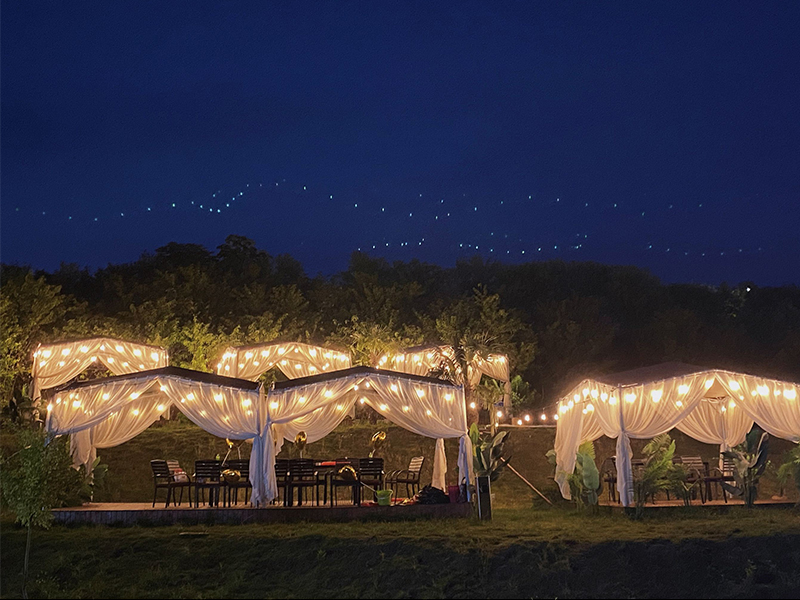 阜陽隱（yǐn）裏小坐