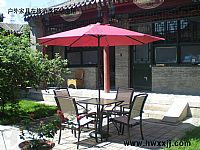 十三陵（líng）景區鋁合金桌椅與中柱傘的應用